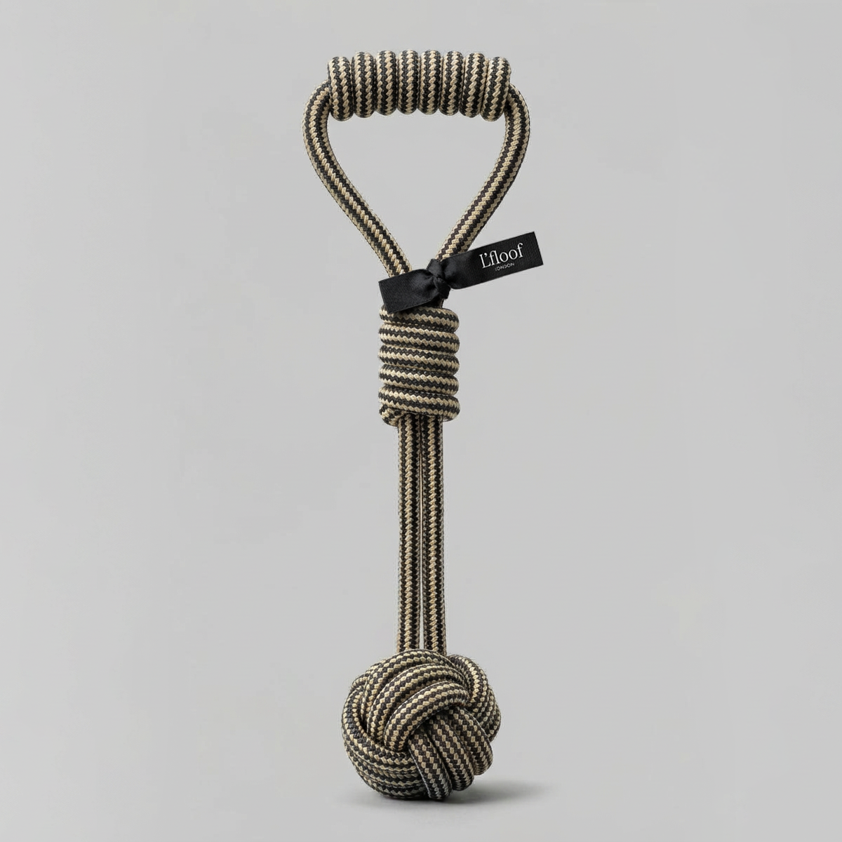 L'floof Rope Tug Toy robustes Hundeseil aus Baumwolle in Beige und Schwarz mit ergonomischen Griffen