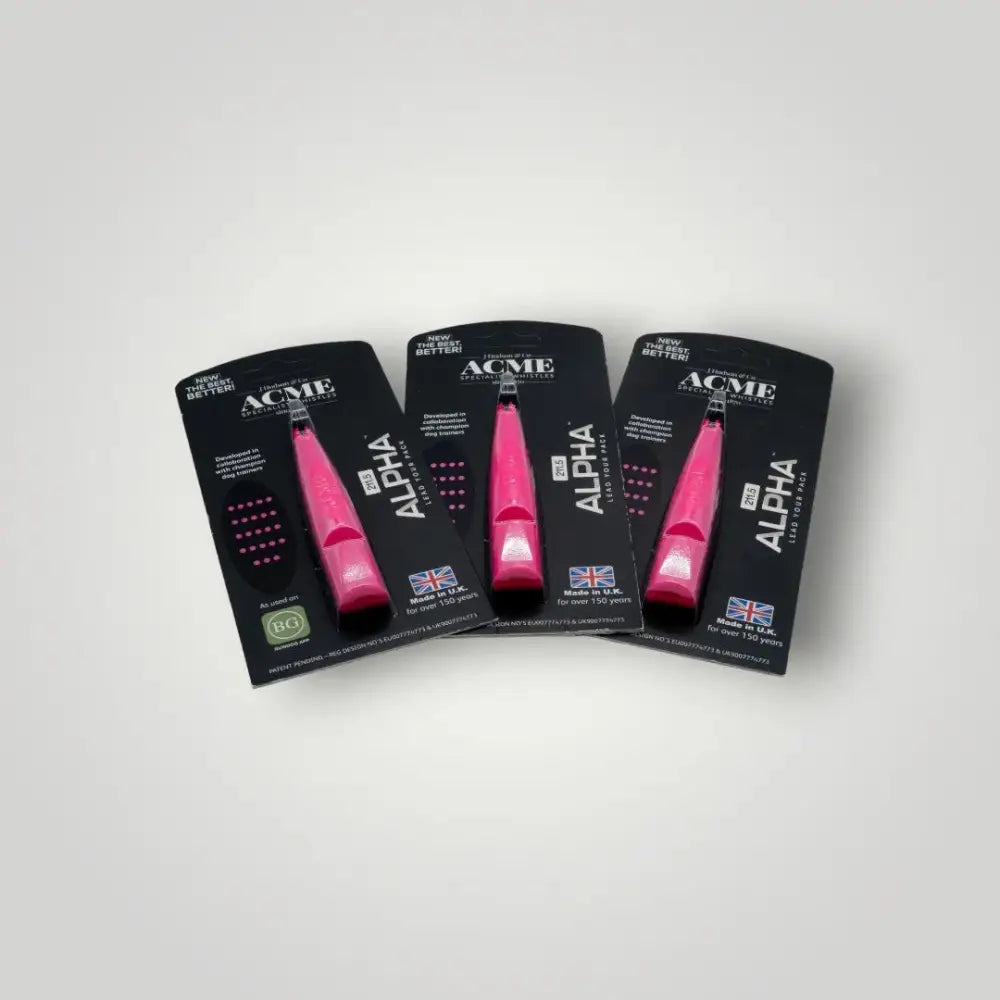 Drei pinke Acme Alpha Hundepfeifen in Verpackung, perfekt für deine Alpha Hundepfeife