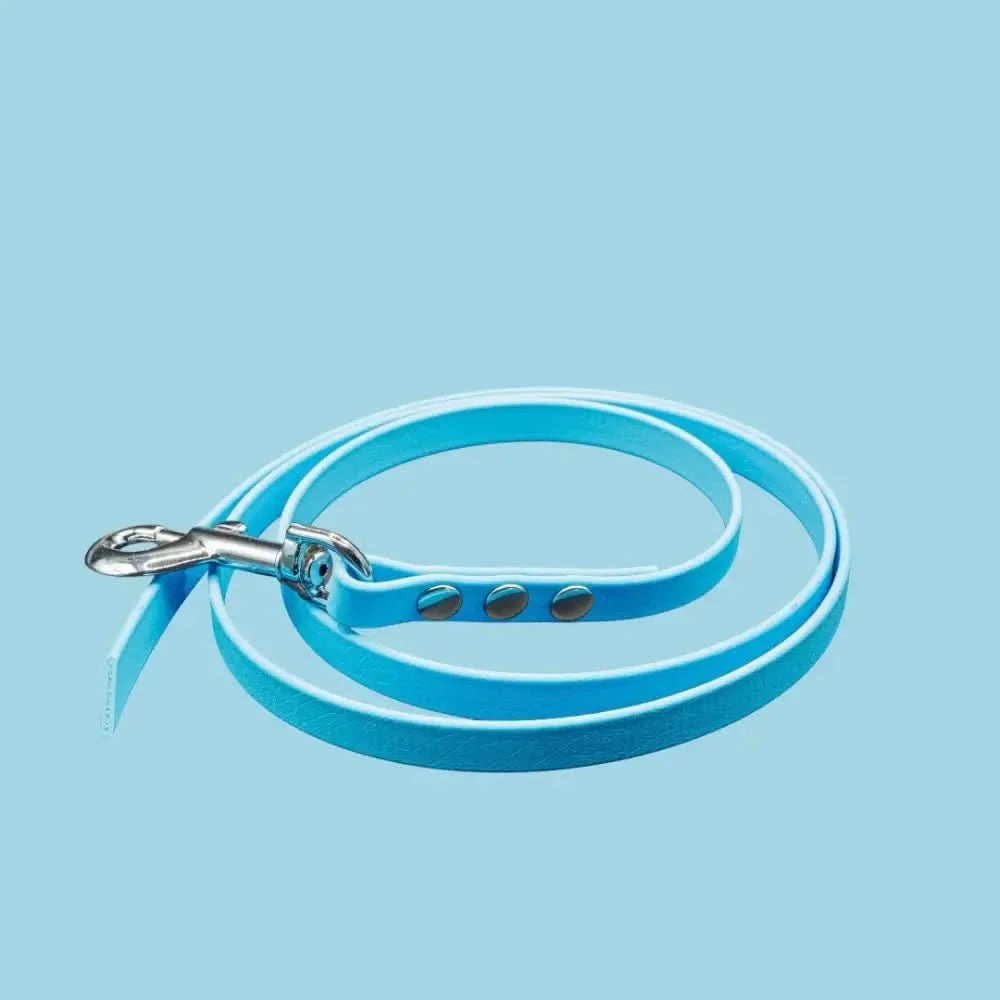 Hochwertige Biothane® Schleppleine in Hellblau mit Metallclip für Hunde
