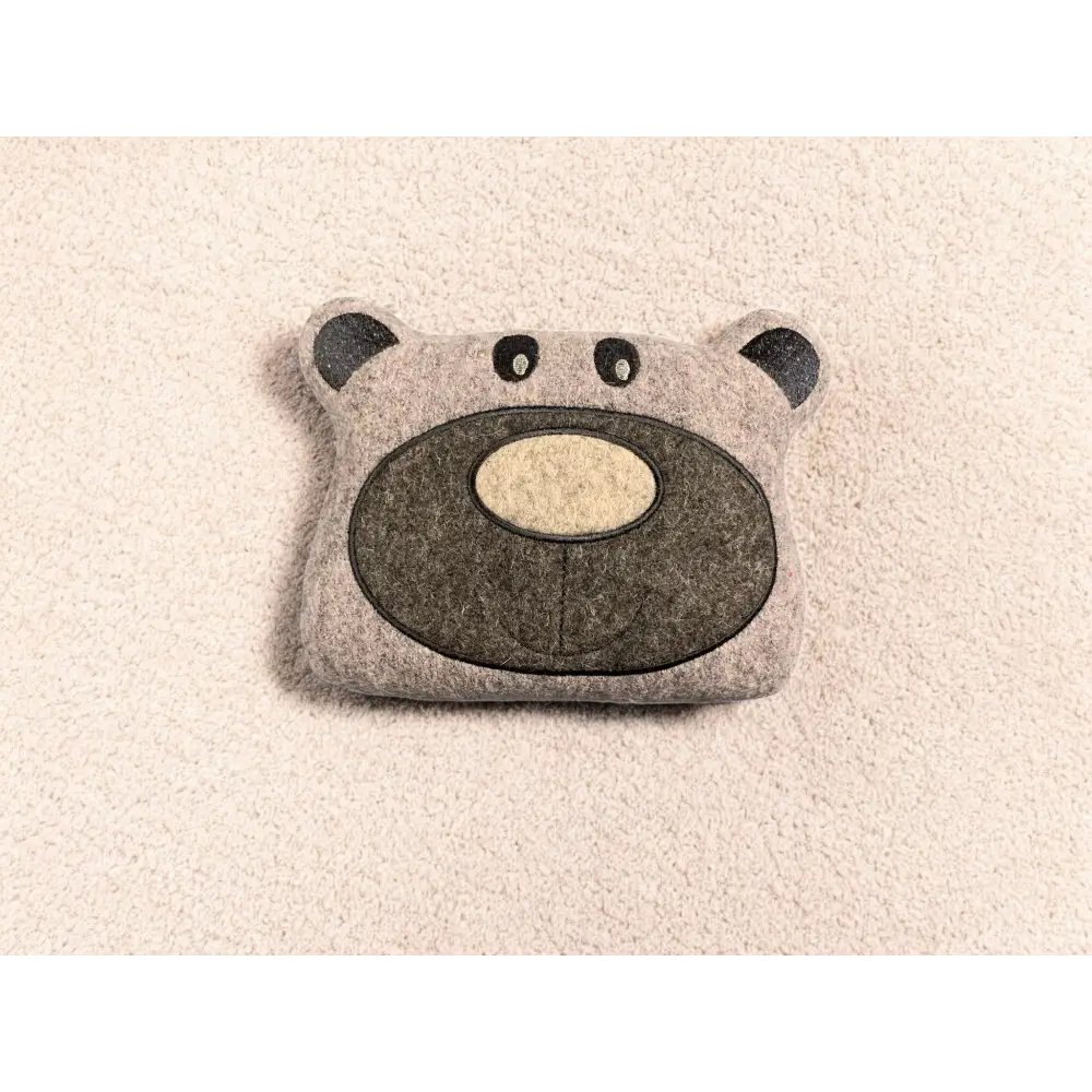 Nachhaltiges hundespielzeug handgefertigtes Bärenkissen Bärbel für Hunde