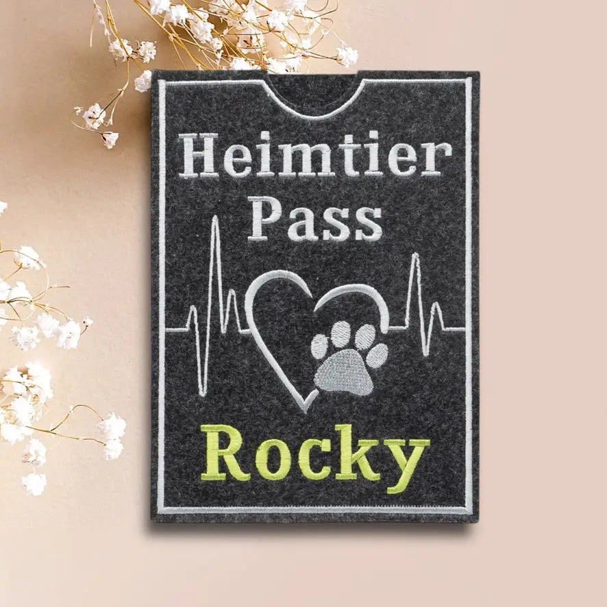 Bestickte felt Haustierpasshülle für Impfpass mit personalisiertem Design