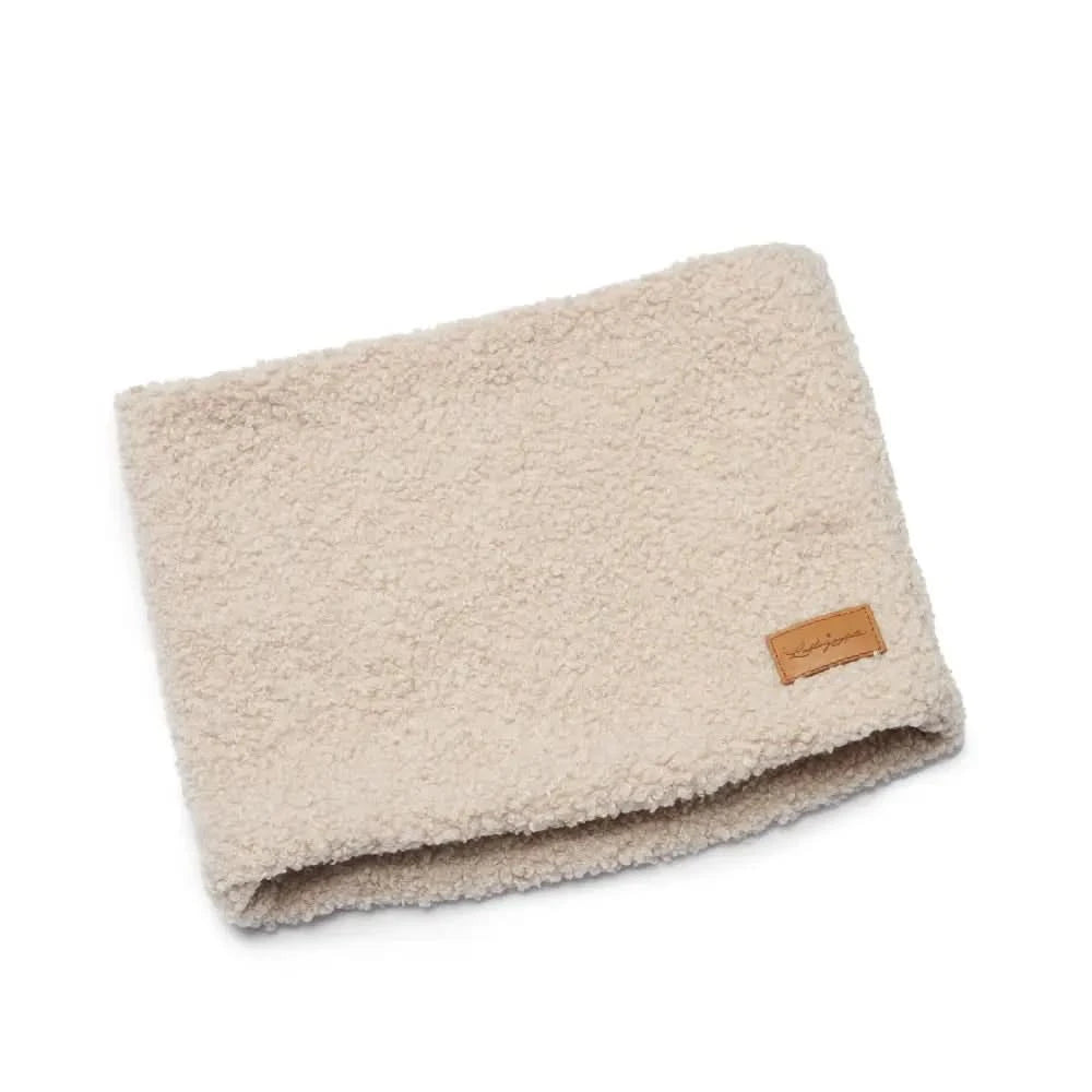 Kuscheliger Hundeloop Teddy in Beige, Hundeschal-Loop aus Polyester für kühle Tage mit Schal über den Kopf