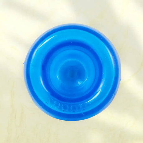 Blauer Plastikdeckel vom Outward Hound Orbee-Tuff Snoop interaktives leckerli-spielzeug