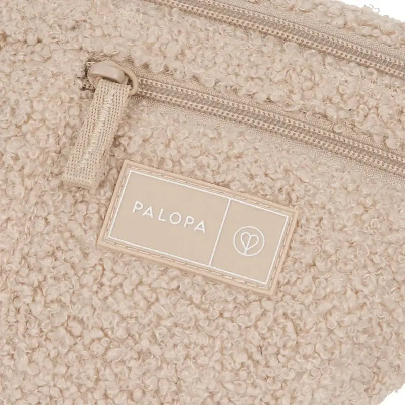 Beige Sherpa Stofftasche mit Reißverschluss und Markenlabel, Emma Limited Edition