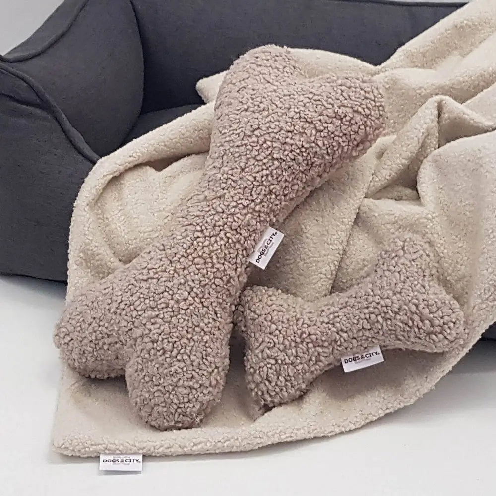 Weiches Plüschknochen Paddy mit schonendem antrocknen und kuscheliger Decke