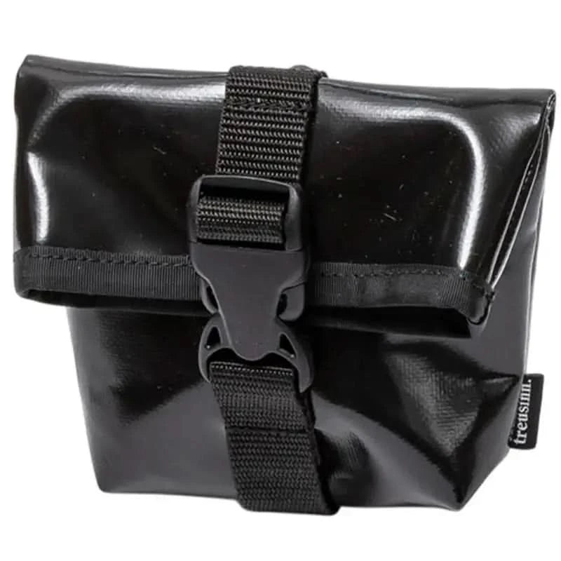 Schwarze glänzende nylontasche treusinn ideale begleiter mit schwarzem gurt und schnalle für hundespielzeug und hundehalsband