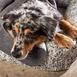 LABONI REVERSO Wendedecke für Hunde aus Baumwolle in Grau, handeingefasste Ziernaht für Hundebett und Sofa-Schutz
