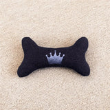 Nachhaltiges Hundespielzeug Königsknochen mit Knochenform und grauem Kronen-Design