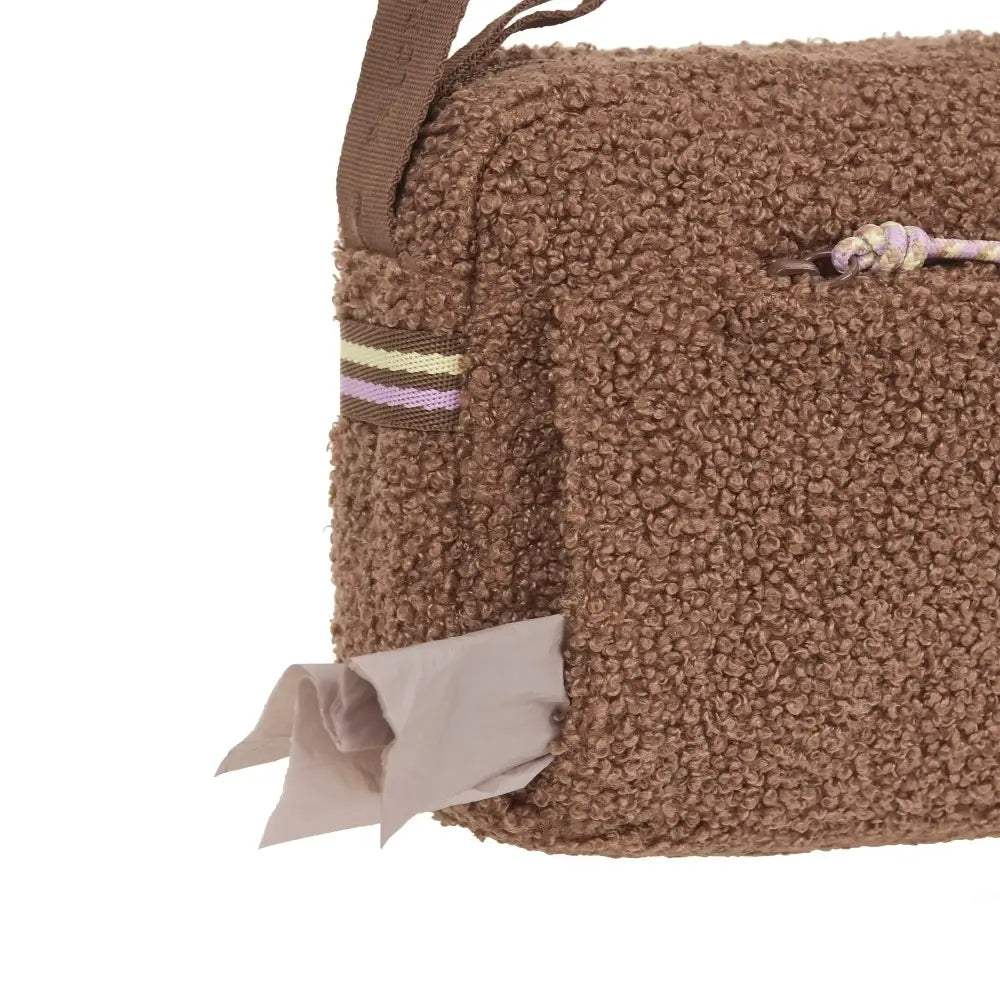 Brauner leckerlibeutel mit Straps, perfekt für Noka Hundespielzeug und mehr